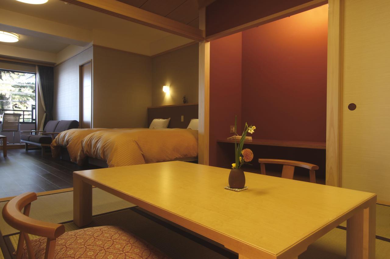 New Tomiyoshi Hotel Atami  Exterior foto