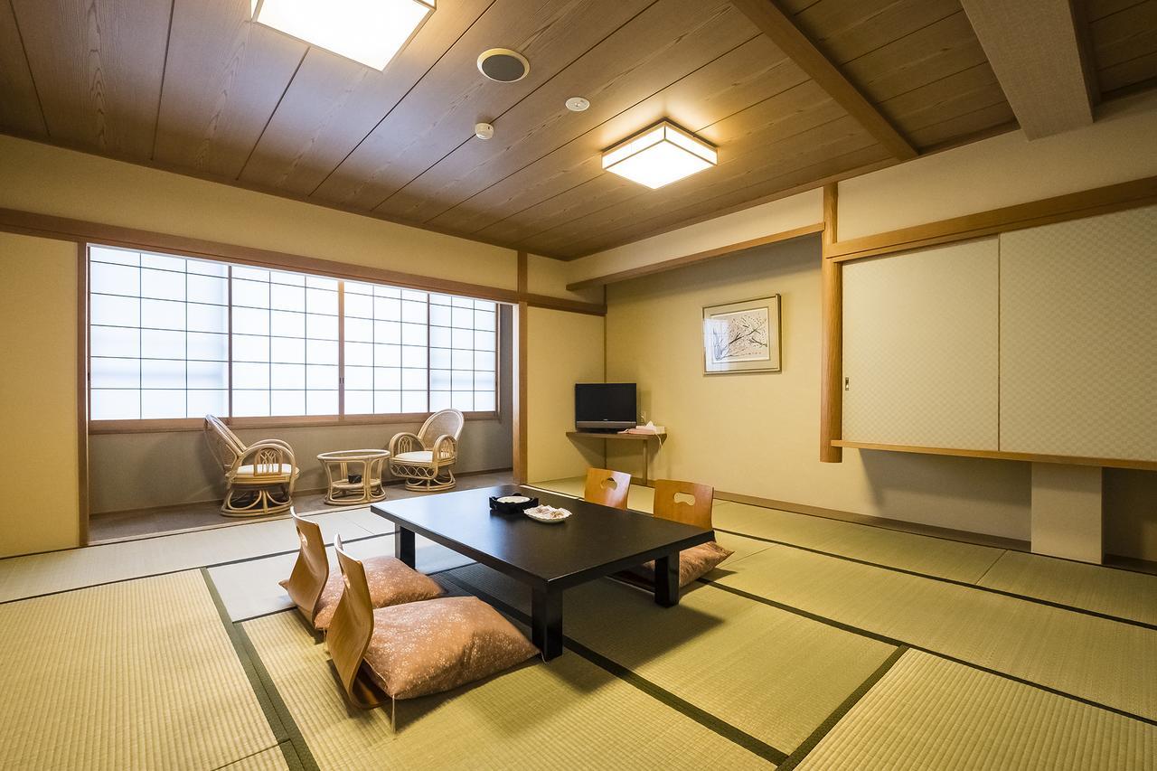 New Tomiyoshi Hotel Atami  Exterior foto
