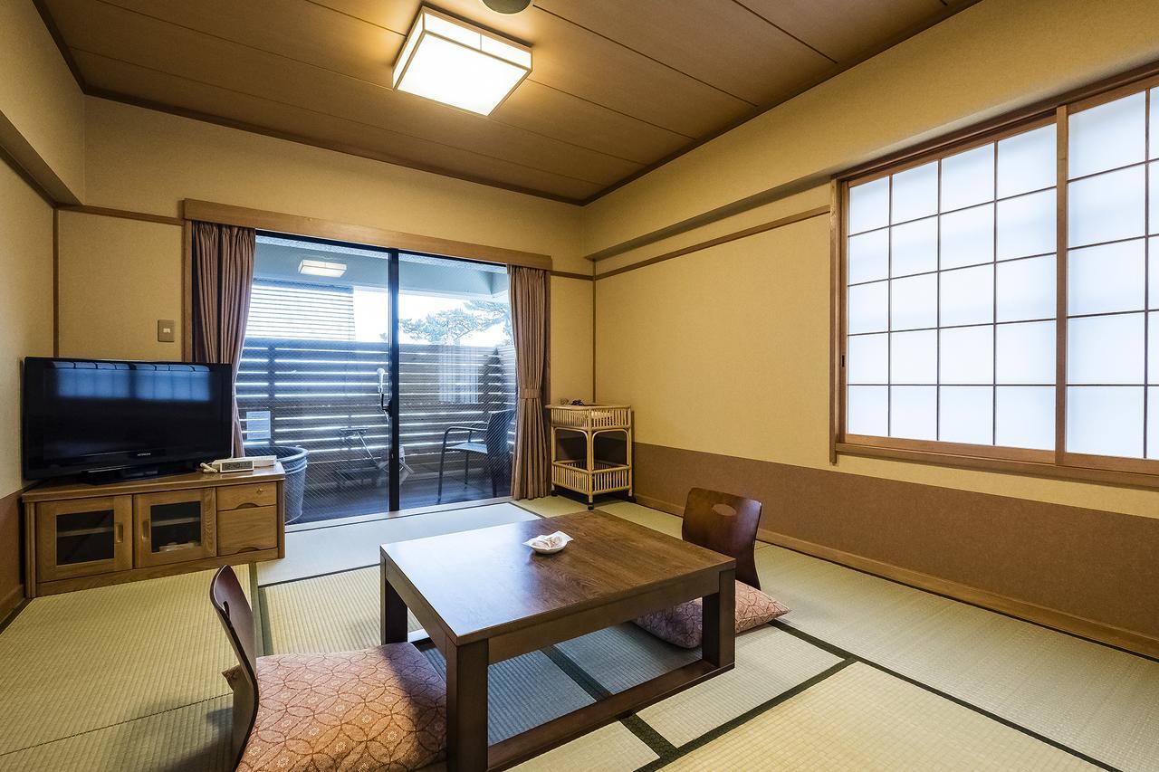 New Tomiyoshi Hotel Atami  Exterior foto