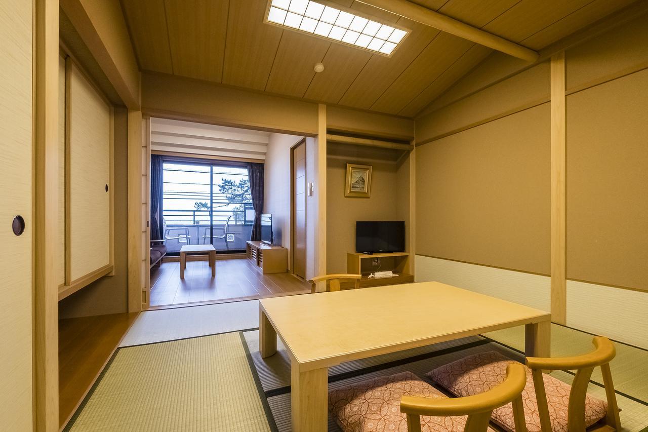 New Tomiyoshi Hotel Atami  Exterior foto